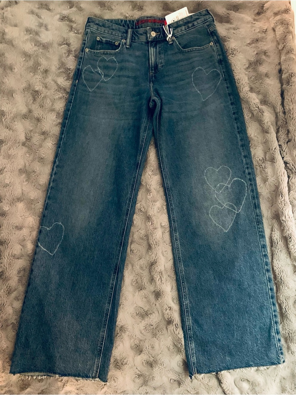 Lucky Brand Baggy Wide Leg Jeans with Laser Heart Motif β’ Size: 4/27 R β’ NWT - Picture 2 of 16